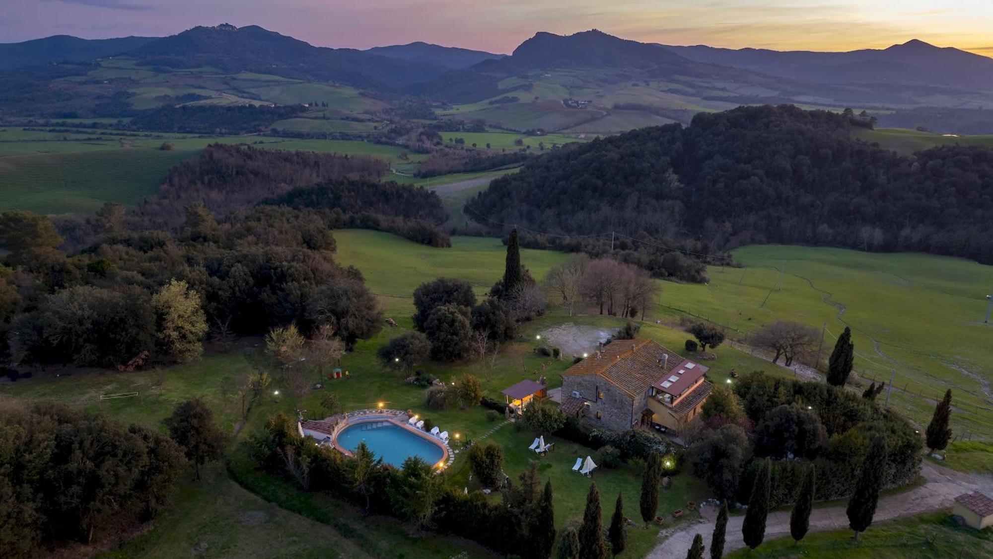 Il Pratone 12, Emma Villas Pomarance Exteriör bild
